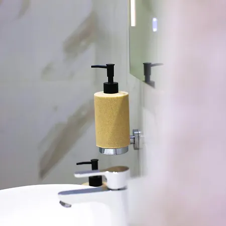 Class Porcelan * ティラナ