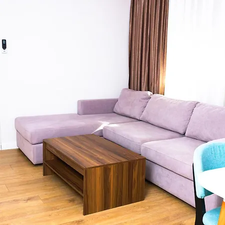 Class Porcelan アパート